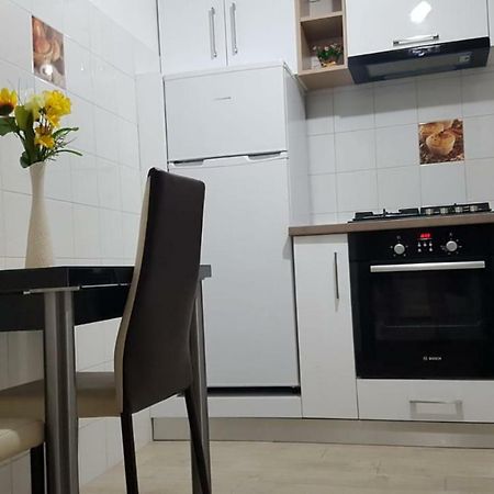 Tina Apartament 2 克拉奥华 外观 照片